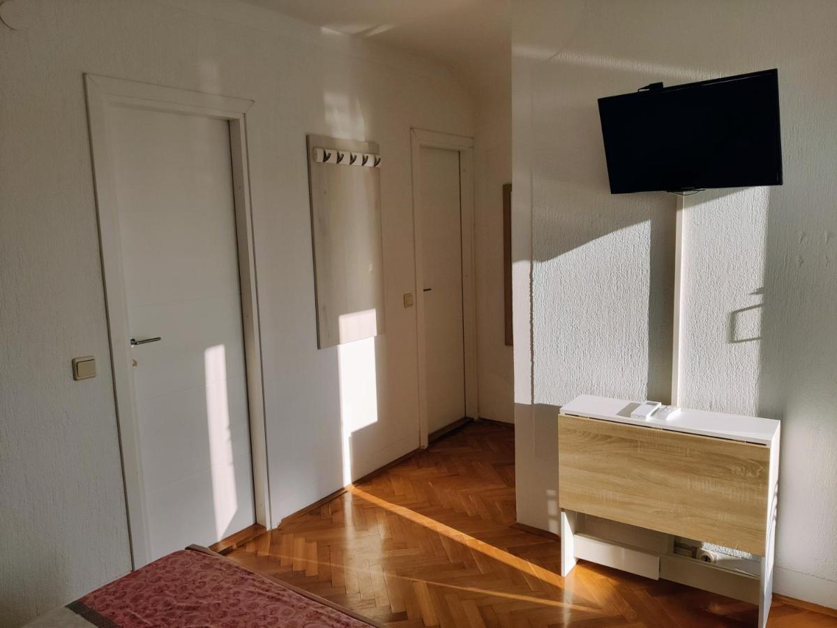 ホテル La Casa Di Elisa フヴァル エクステリア 写真
